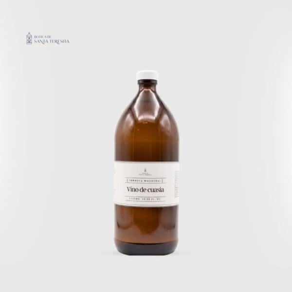 vino de cuasia con agua de espanto preparado herbal tradicional mexicano.